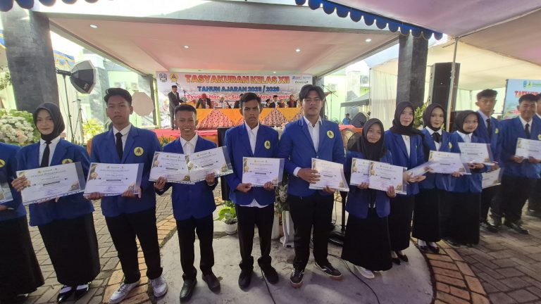 Prestasi di Raih SMKN 5 Jember,Sebanyak 789 Siswa Lulus di Tahun Ajaran 2025/2026